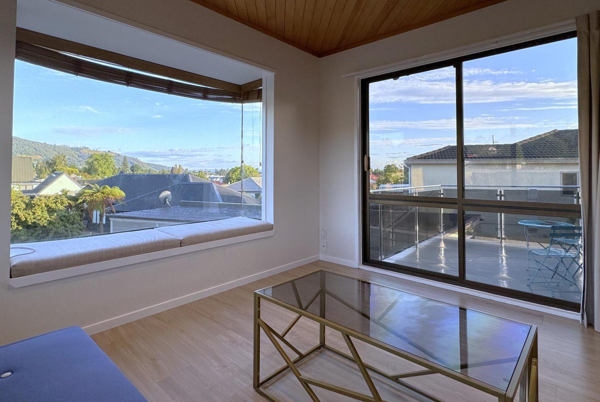 Spacious Retreat With Mountain View Rotorua Buitenkant foto